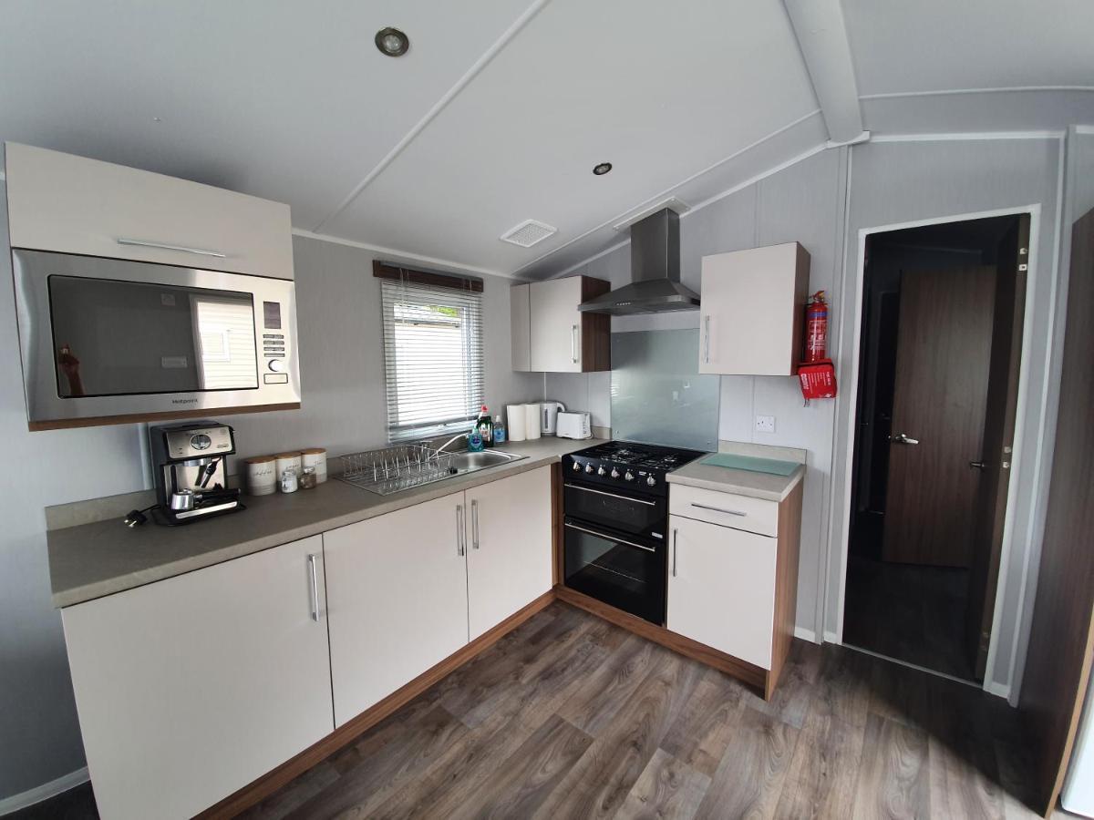 Haven Rockley Park, Lytchett Bay View, Private Holiday Home Lytchett Minster エクステリア 写真
