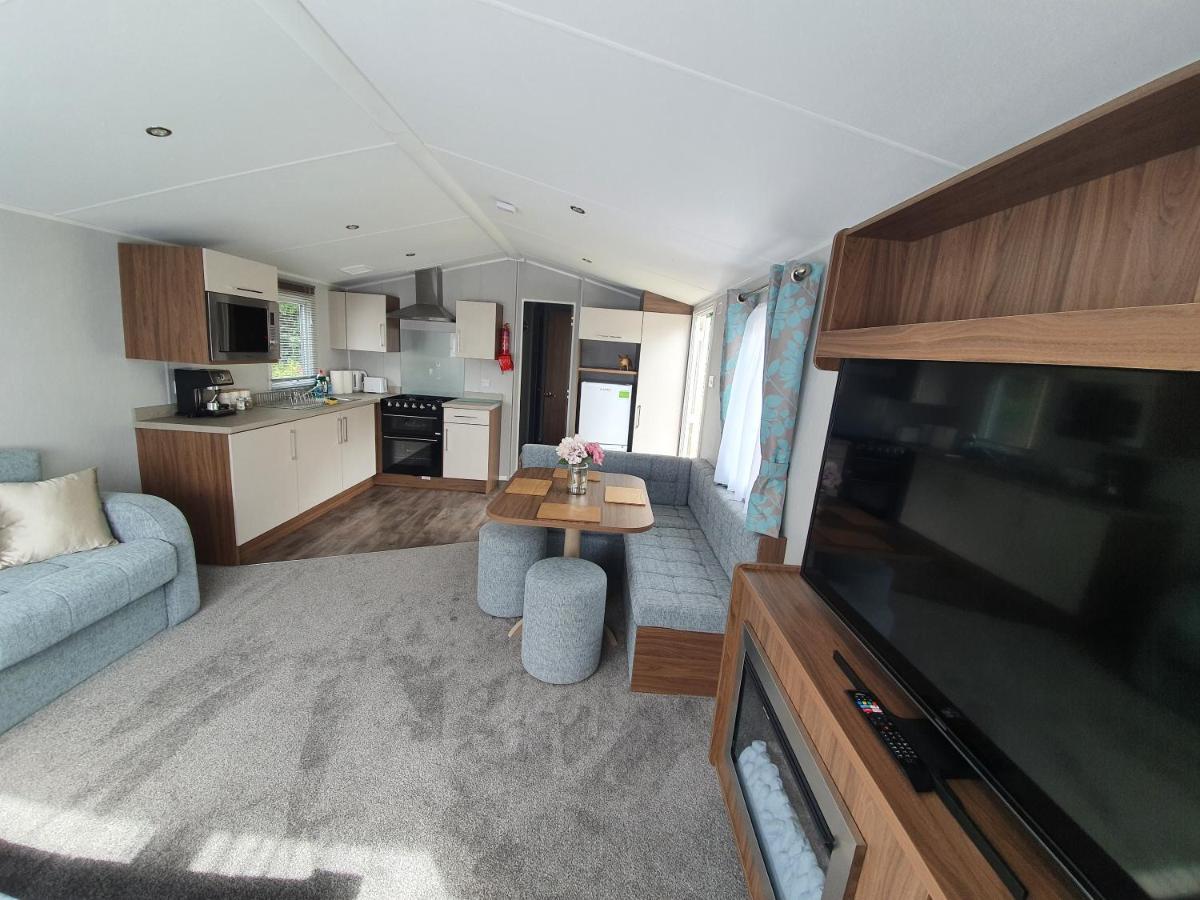 Haven Rockley Park, Lytchett Bay View, Private Holiday Home Lytchett Minster エクステリア 写真